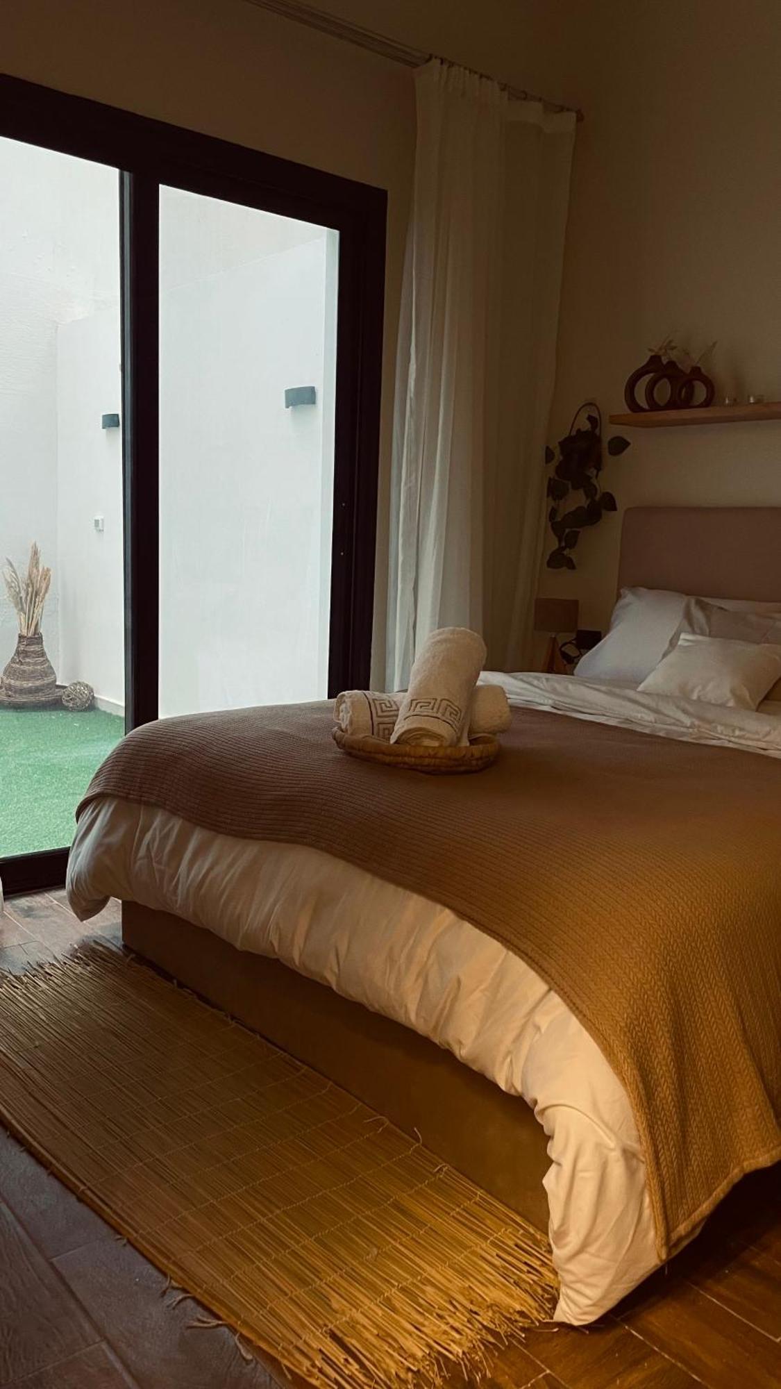 Boho With Private Garden In New *