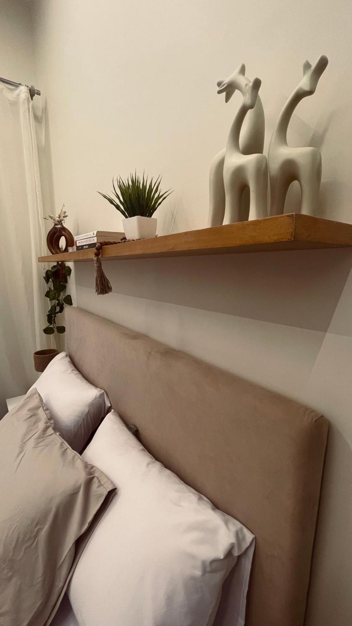 Apartment Boho With Private Garden In New